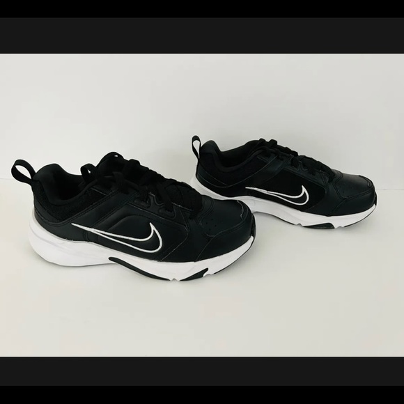 Men Nike Defy All Day Casual Walking & Training Sneakers Black/Black DJ1196- 002 - Picture 2 of 5